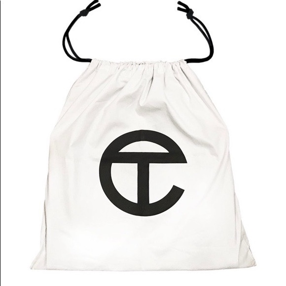 Large Bubblegum Pink Telfar Bag - Picture 4 of 5